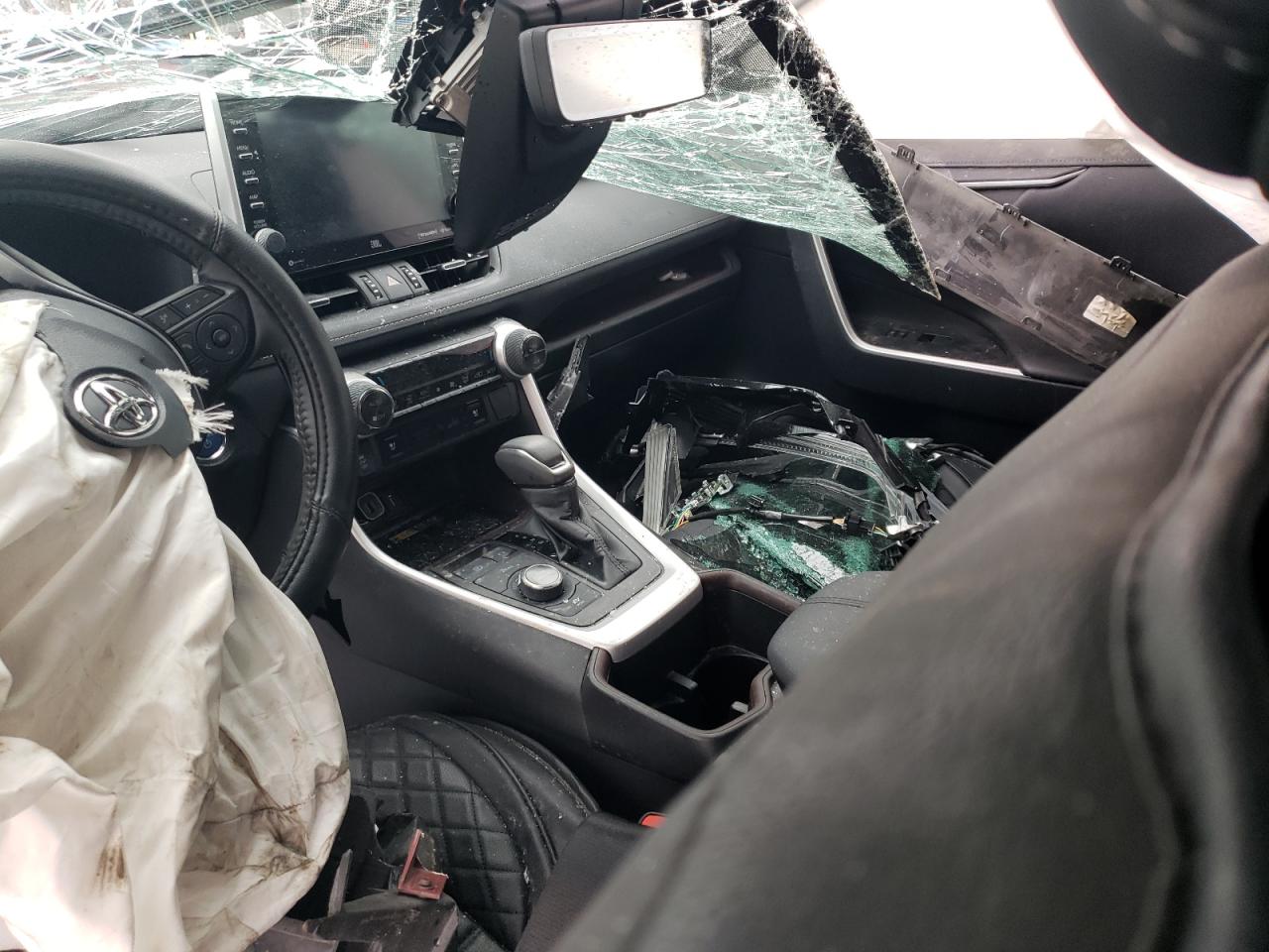 2022 TOYOTA RAV4 LIMITED VIN:4T3D6RFV9NU071580