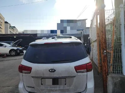 2016 Kia Carnival VIN: