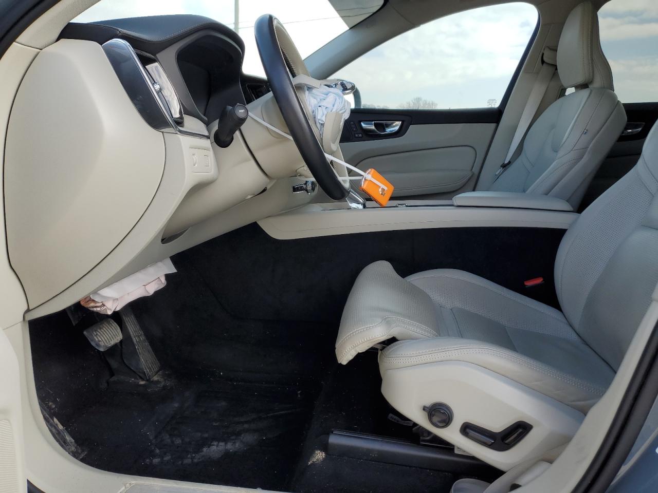 2022 VOLVO XC60 B6 INSCRIPTION VIN:YV4062RL7N1964262