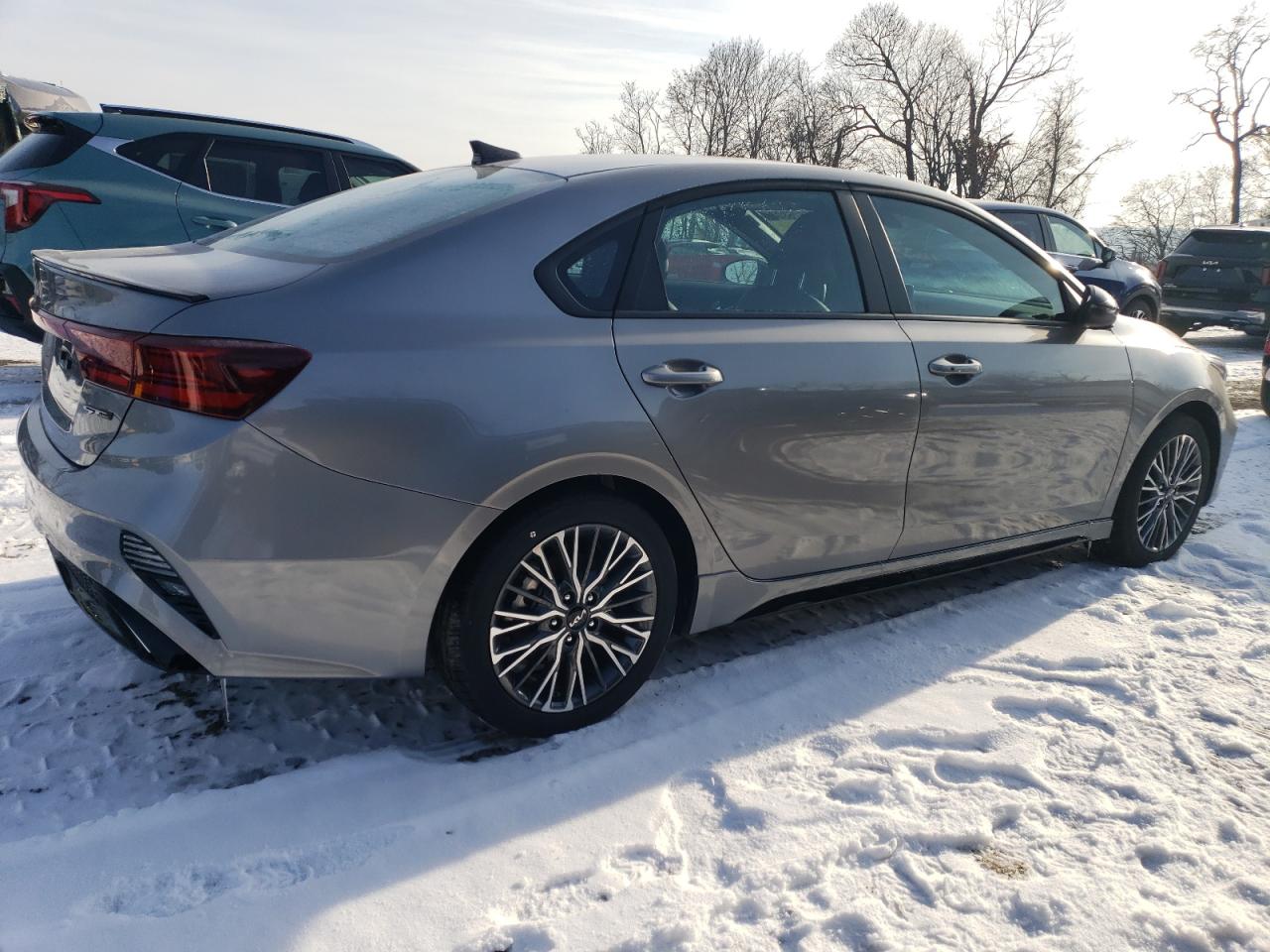 2024 KIA FORTE GT LINE VIN:3KPF54AD4RE816329