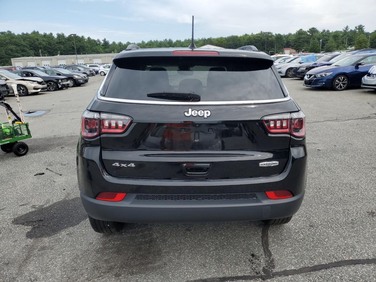 2022 JEEP COMPASS LATITUDE VIN:3C4NJDBB9NT122696