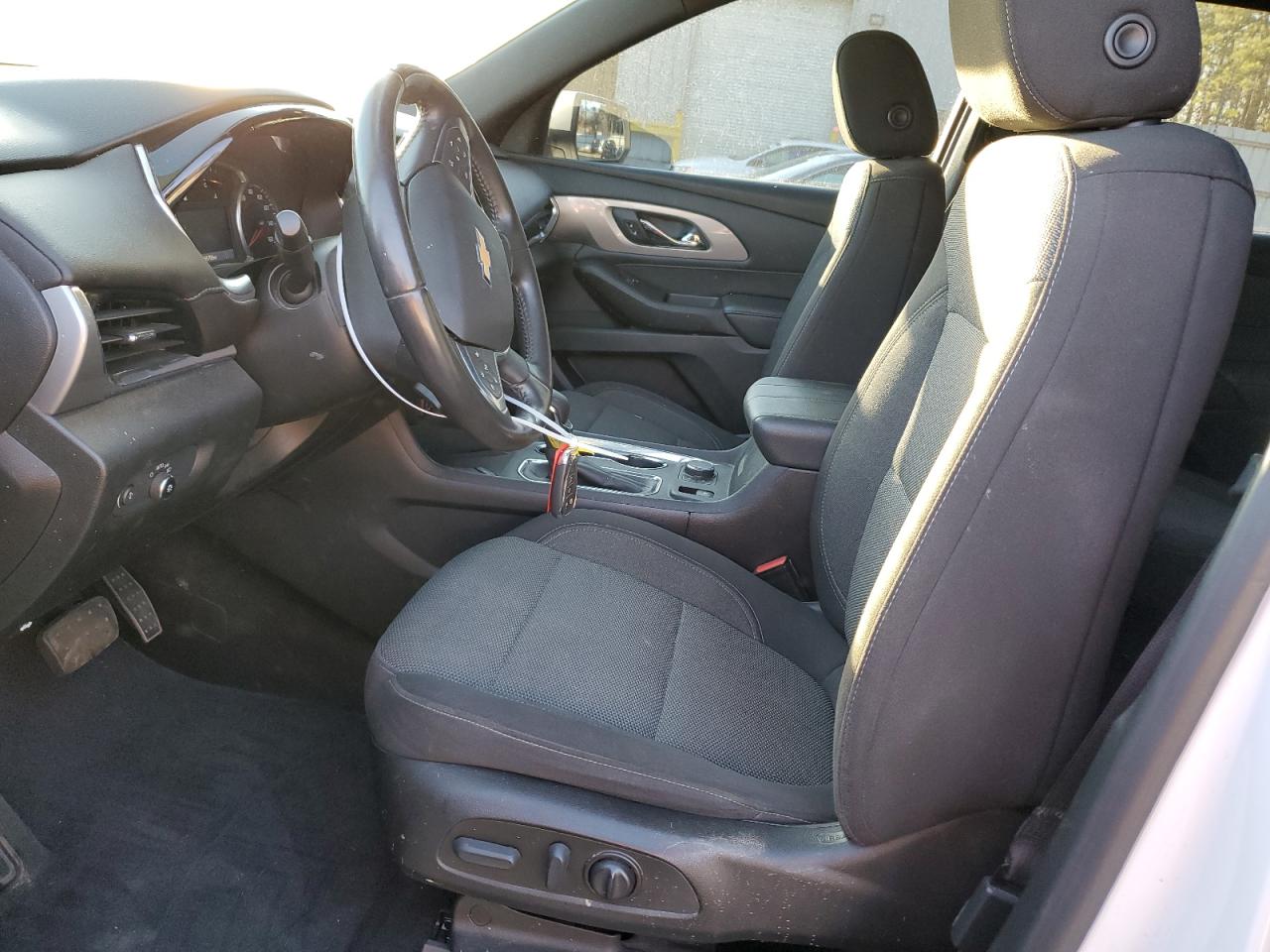 2022 CHEVROLET TRAVERSE LT VIN:1GNERGKW9NJ122502