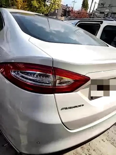 2014 Ford Fusion VIN:
