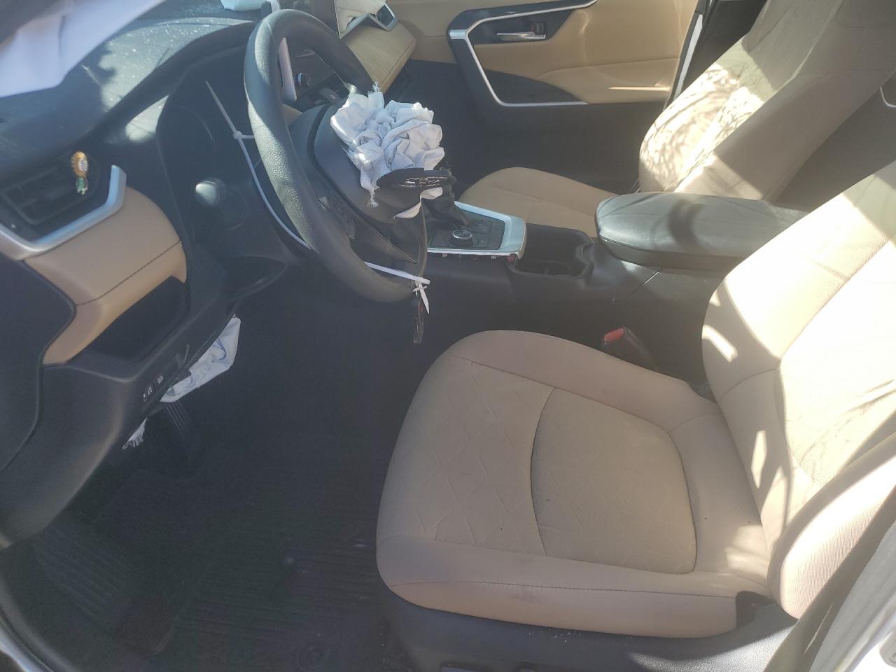 2024 TOYOTA RAV4 XLE VIN:2T3RWRFV2RW205535