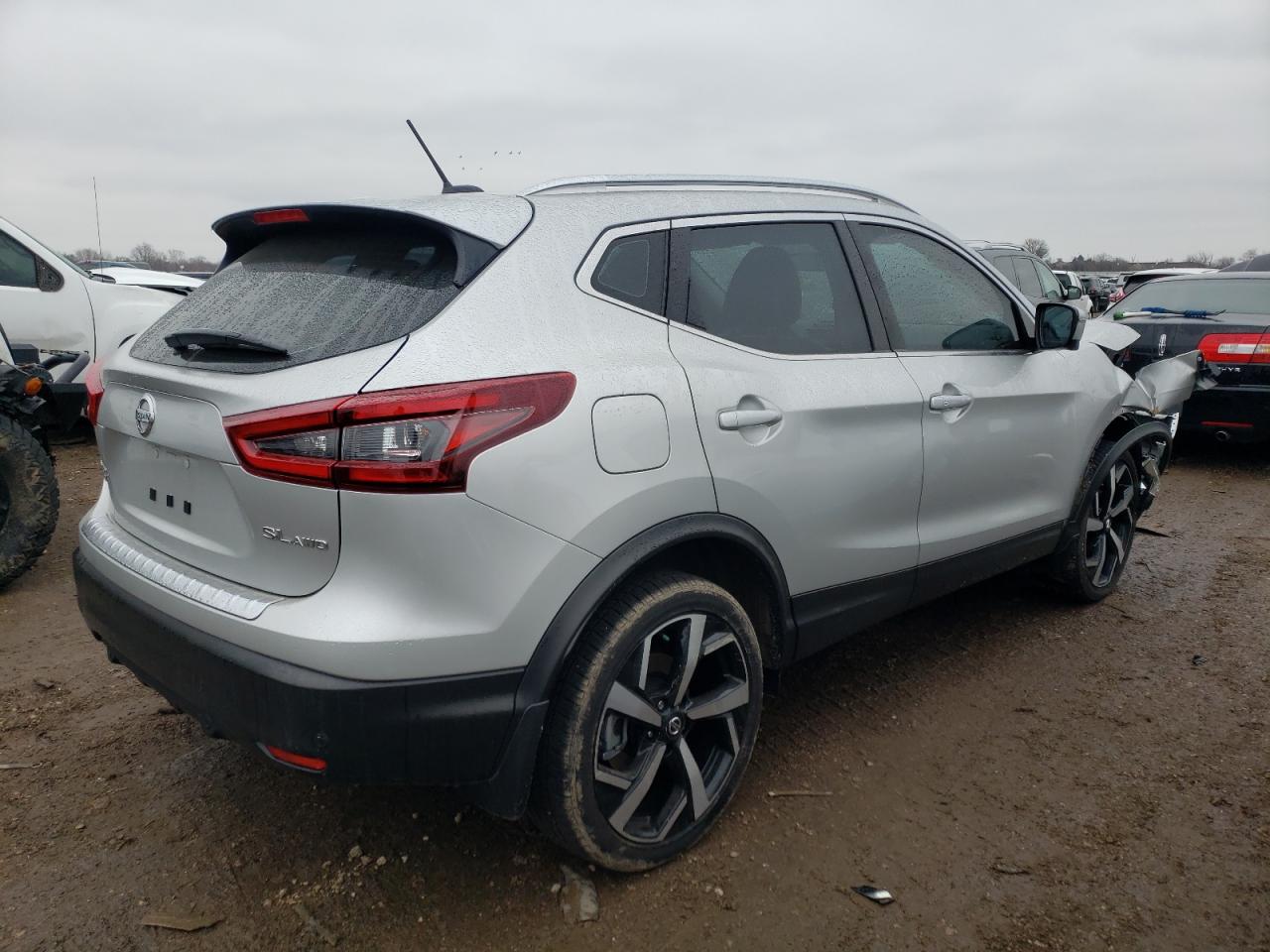 2022 NISSAN ROGUE SPORT SL VIN:JN1BJ1CW4NW499615