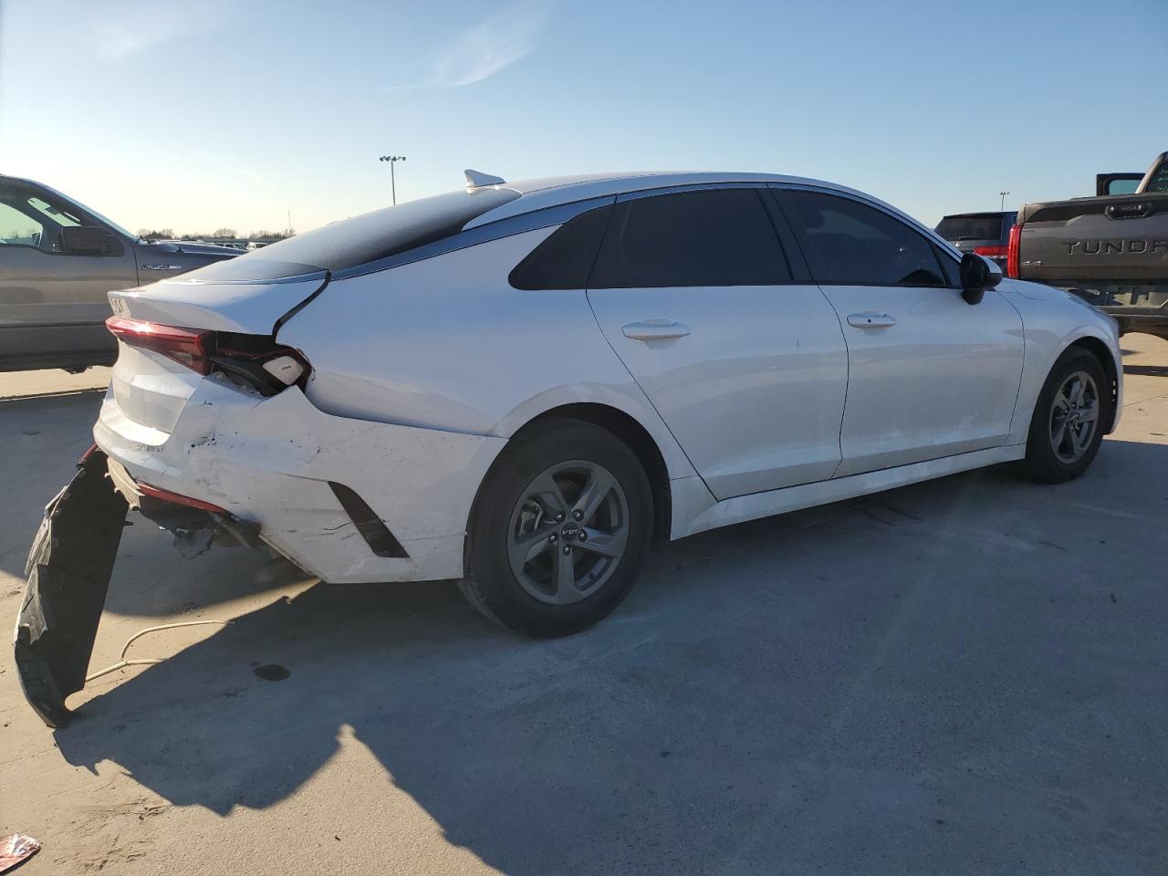 2022 KIA K5 LXS VIN:5XXG14J20NG146228