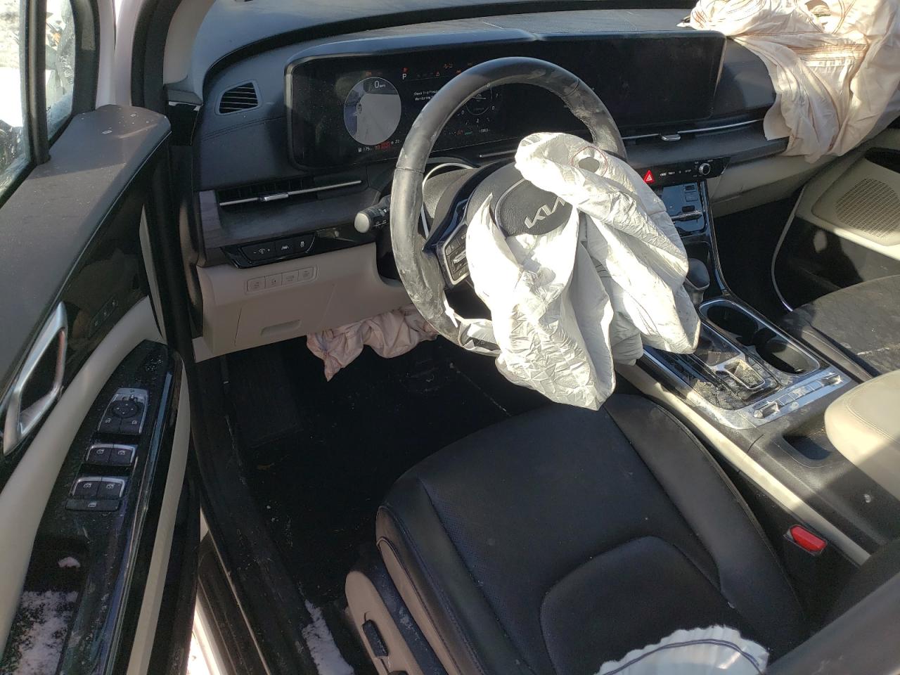 2024 KIA CARNIVAL SX VIN:KNDNE5H31R6385159