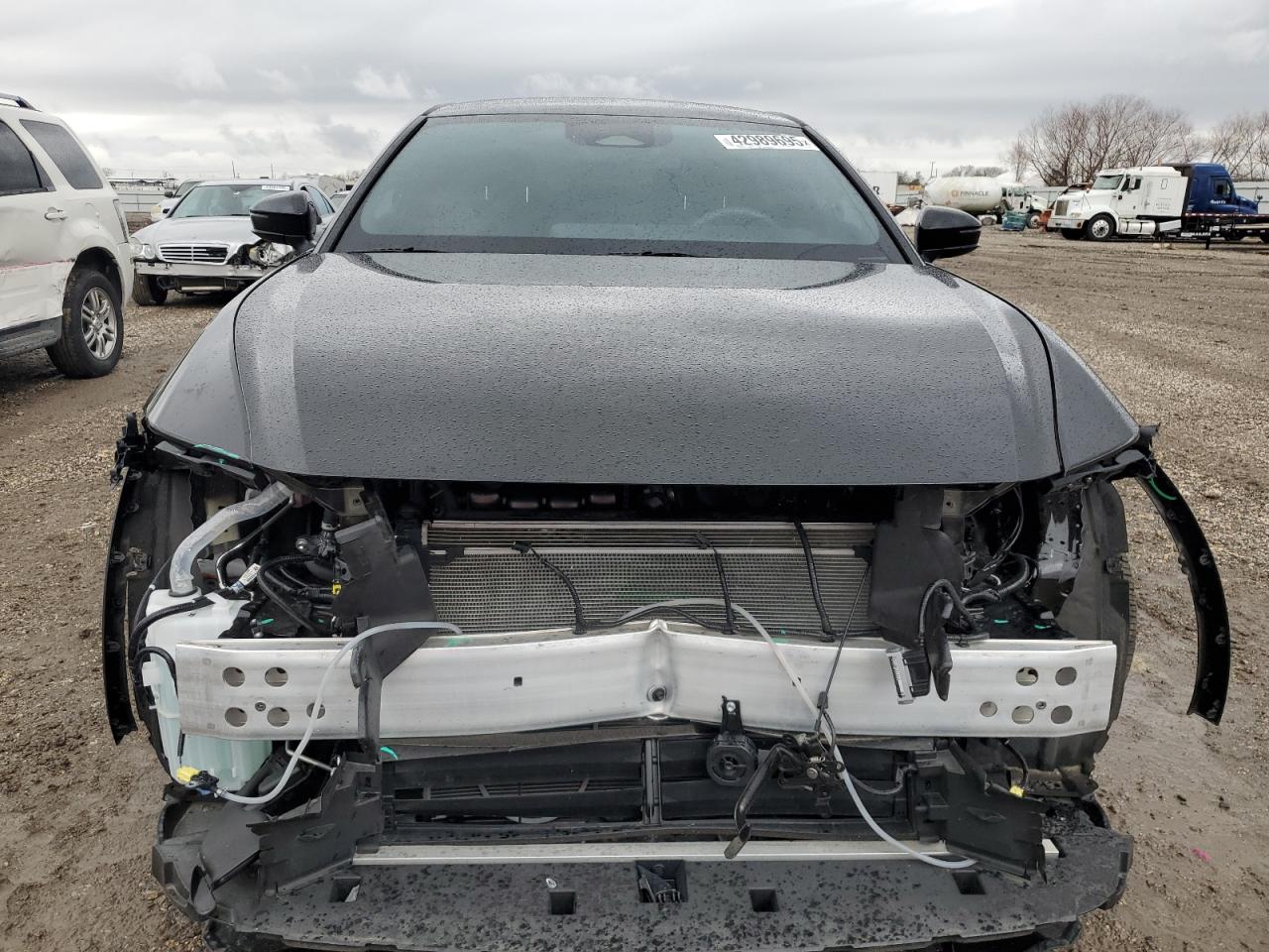 2024 TOYOTA CROWN XLE VIN:JTDAAAAF1R3019081