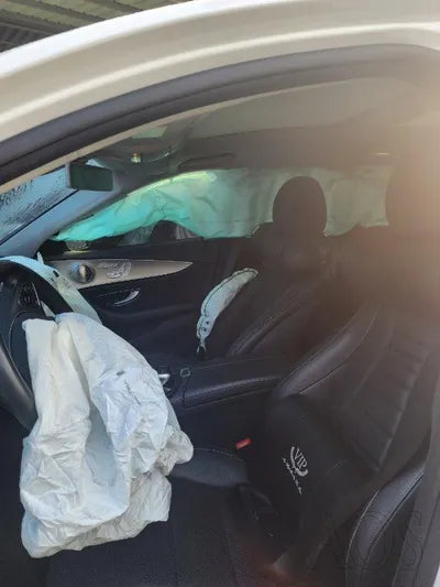 2016 Mercedes-Benz E 300 VIN: