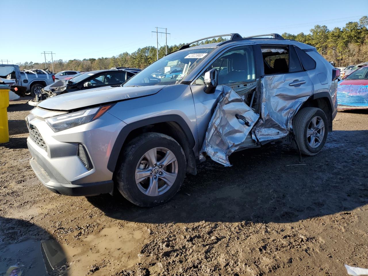 2022 TOYOTA RAV4 XLE VIN:2T3P1RFV0NW301504