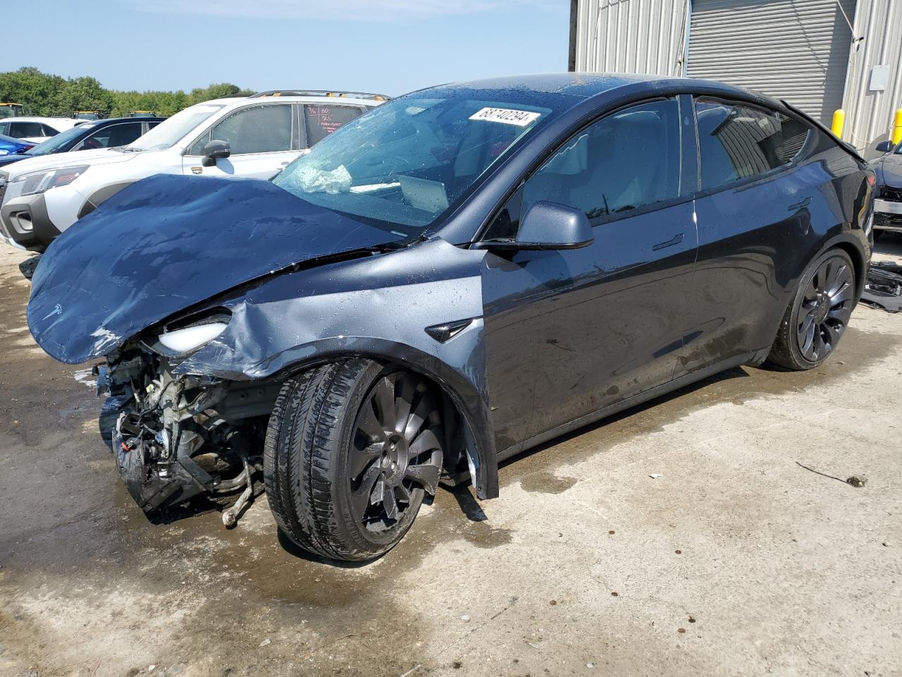 2024 TESLA MODEL Y  VIN:7SAYGDEF5RF038666