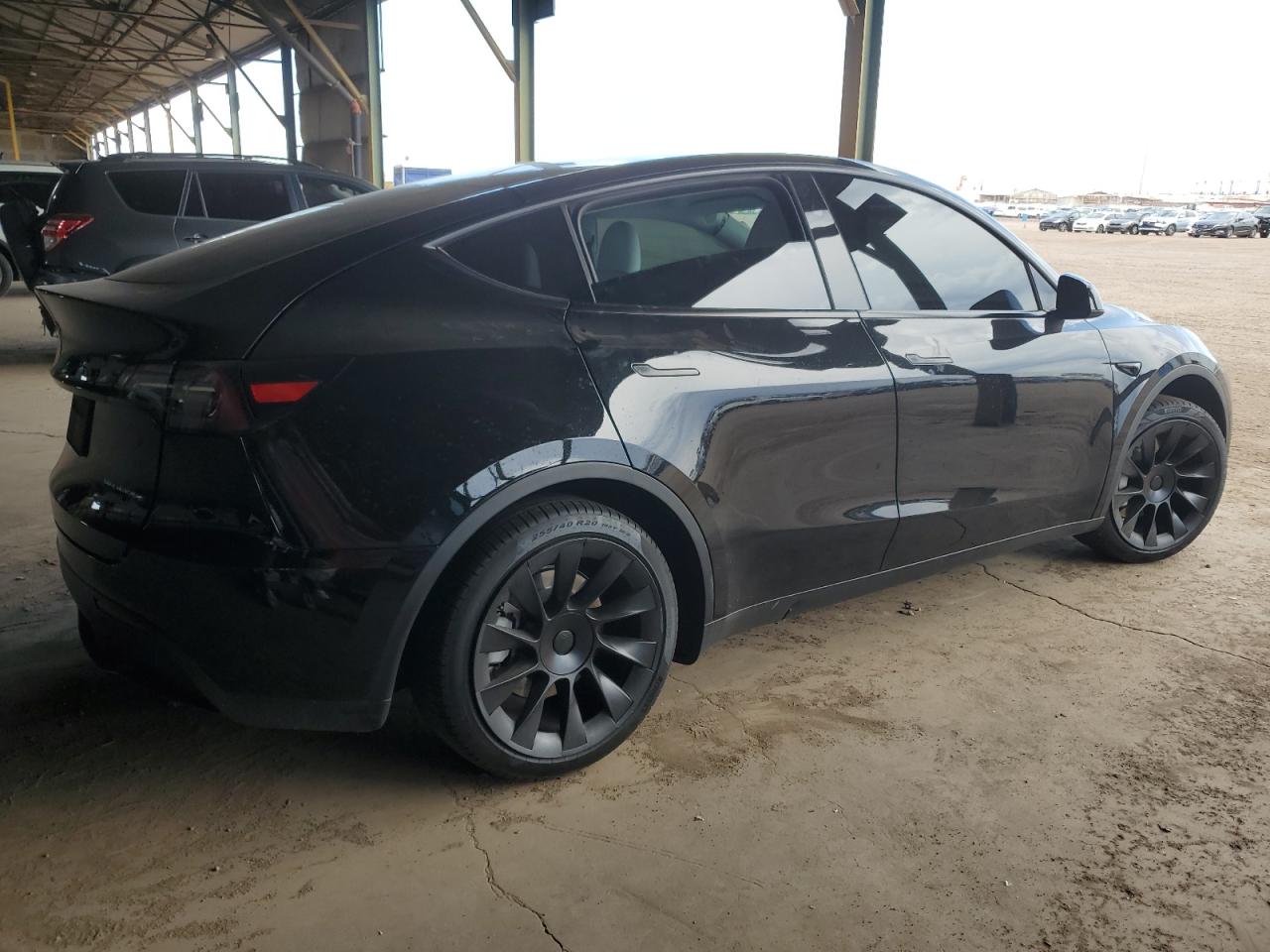 2023 TESLA MODEL Y  VIN:7SAYGDEE5PF894649