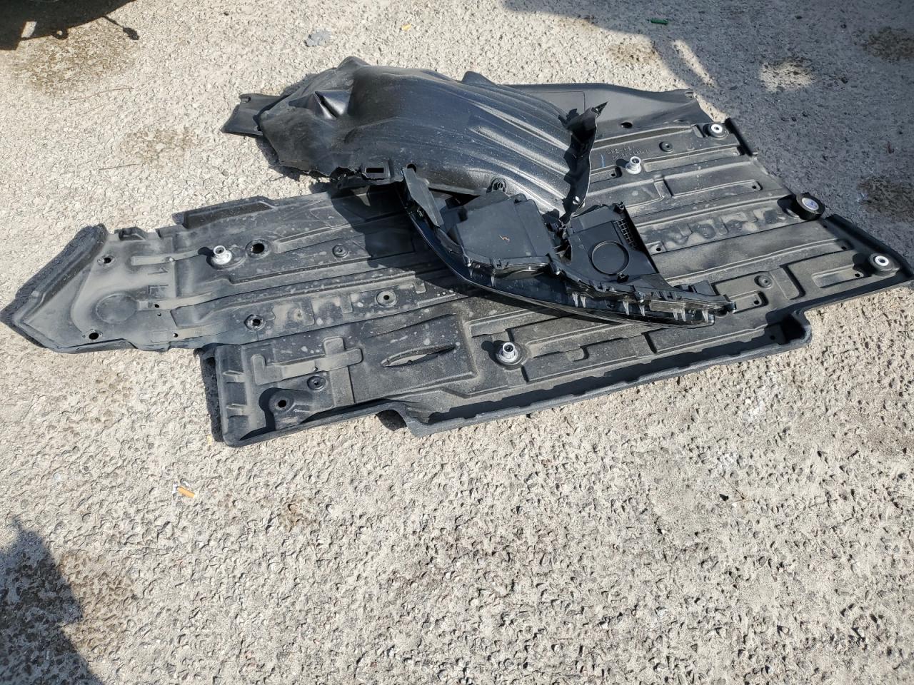 2022 TOYOTA CAMRY XLE VIN:4T1F11AK1NU713014