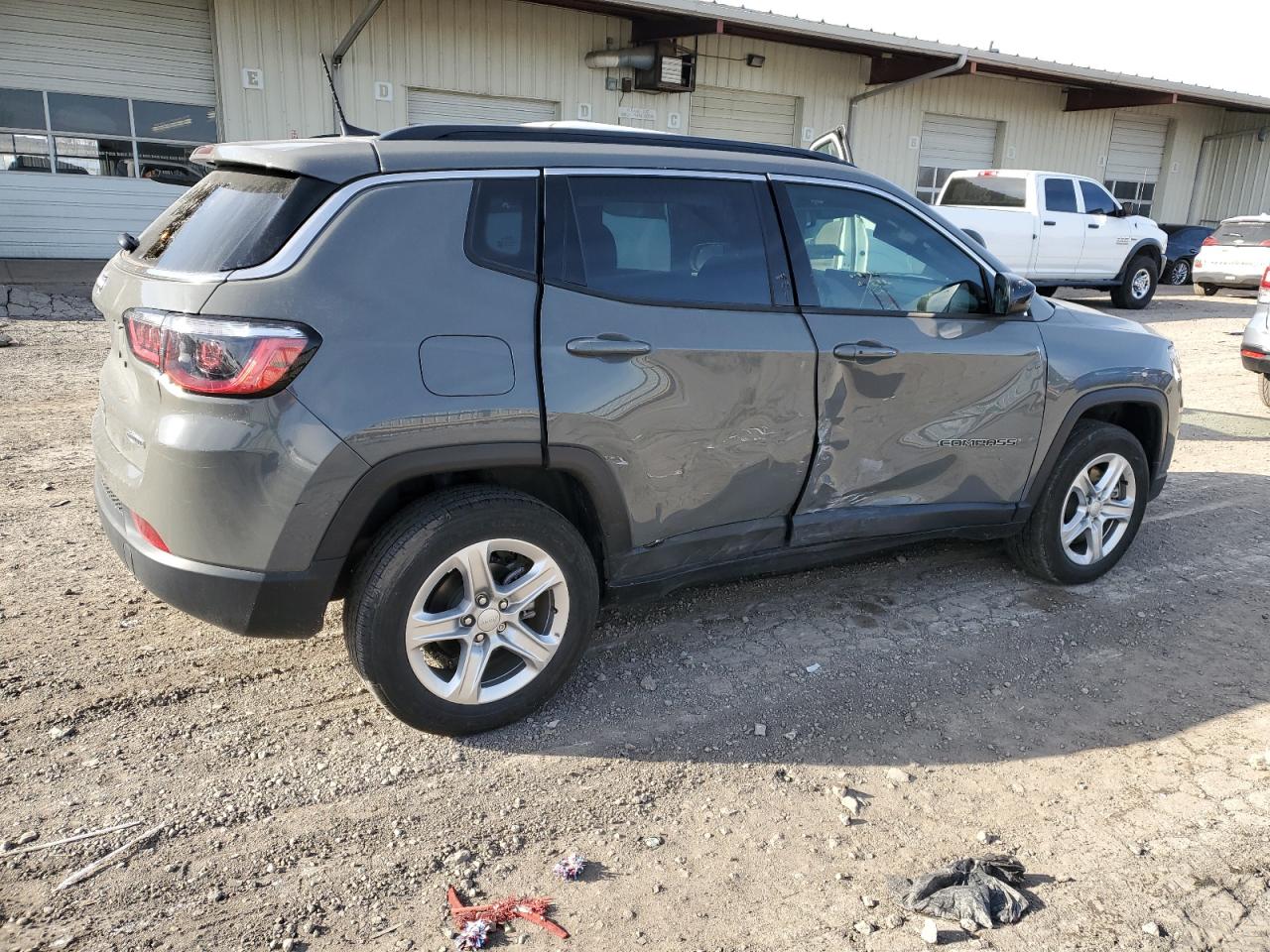 2023 JEEP COMPASS LATITUDE VIN:3C4NJDBNXPT512669