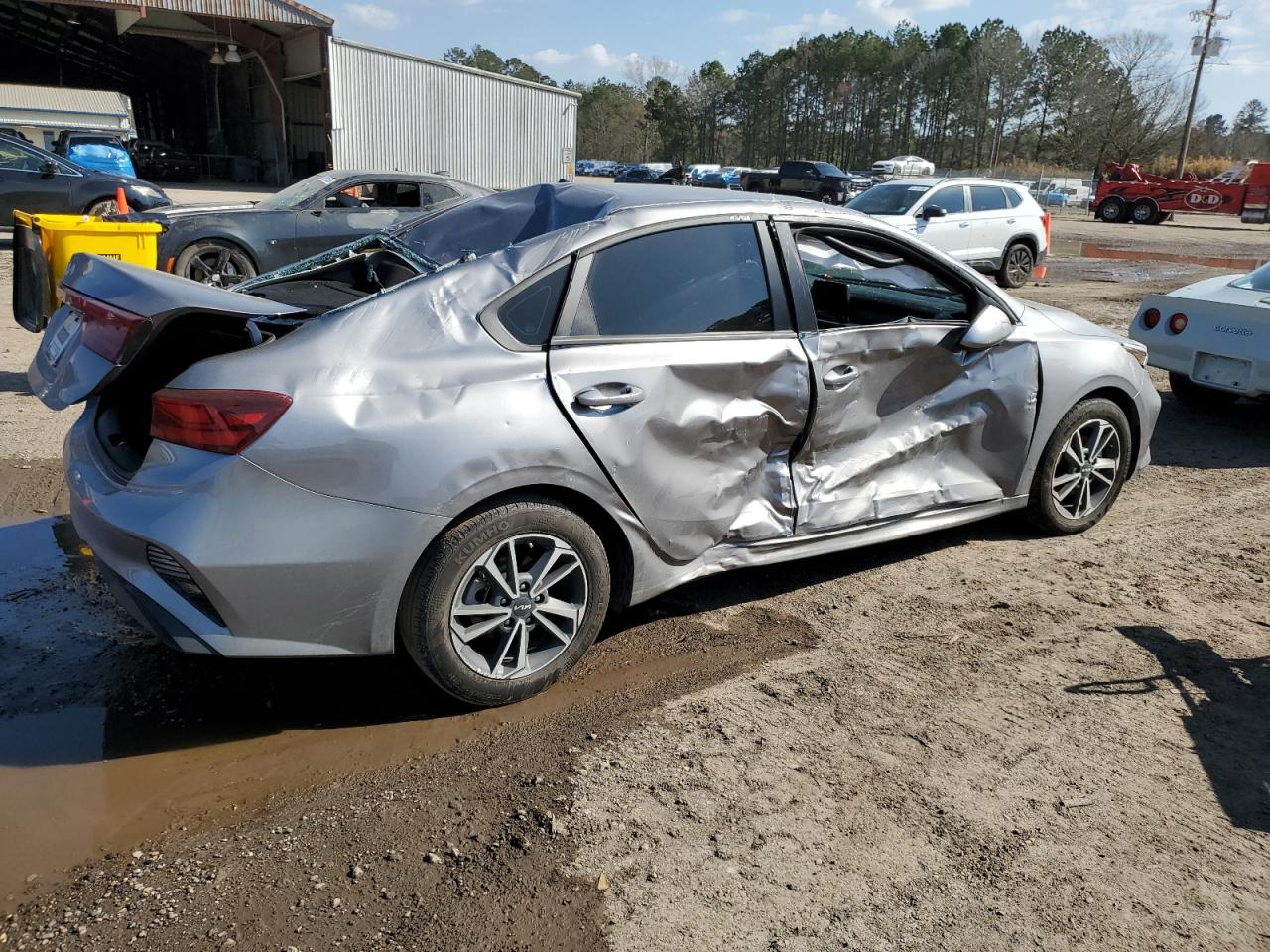2023 KIA FORTE LX VIN:3KPF24AD8PE622862