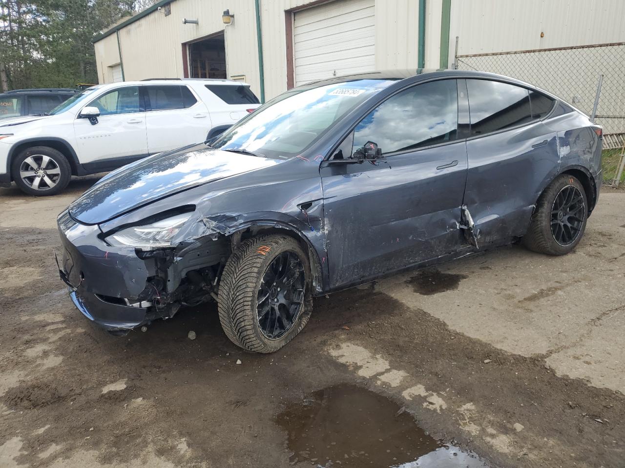 2023 TESLA MODEL Y  VIN:7SAYGDEE7PA156476