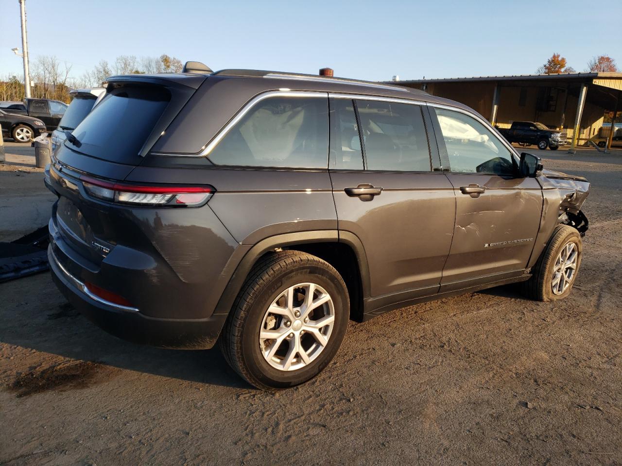 2023 JEEP GRAND CHEROKEE LIMITED VIN:1C4RJHBG3P8885013
