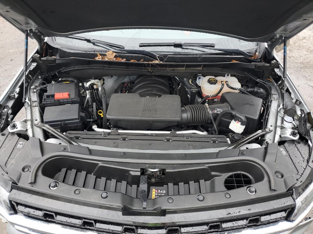 2024 CHEVROLET SUBURBAN C1500 LS VIN:1GNSCBKD4RR220754