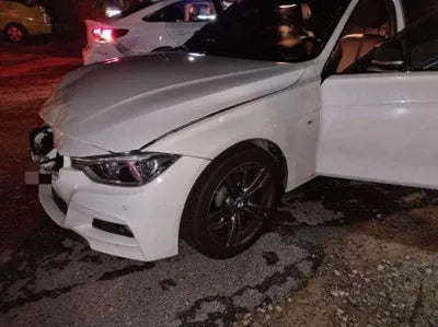 2016 BMW 320 WBA8C5106GK636682 VIN:WBA8C5106GK636682