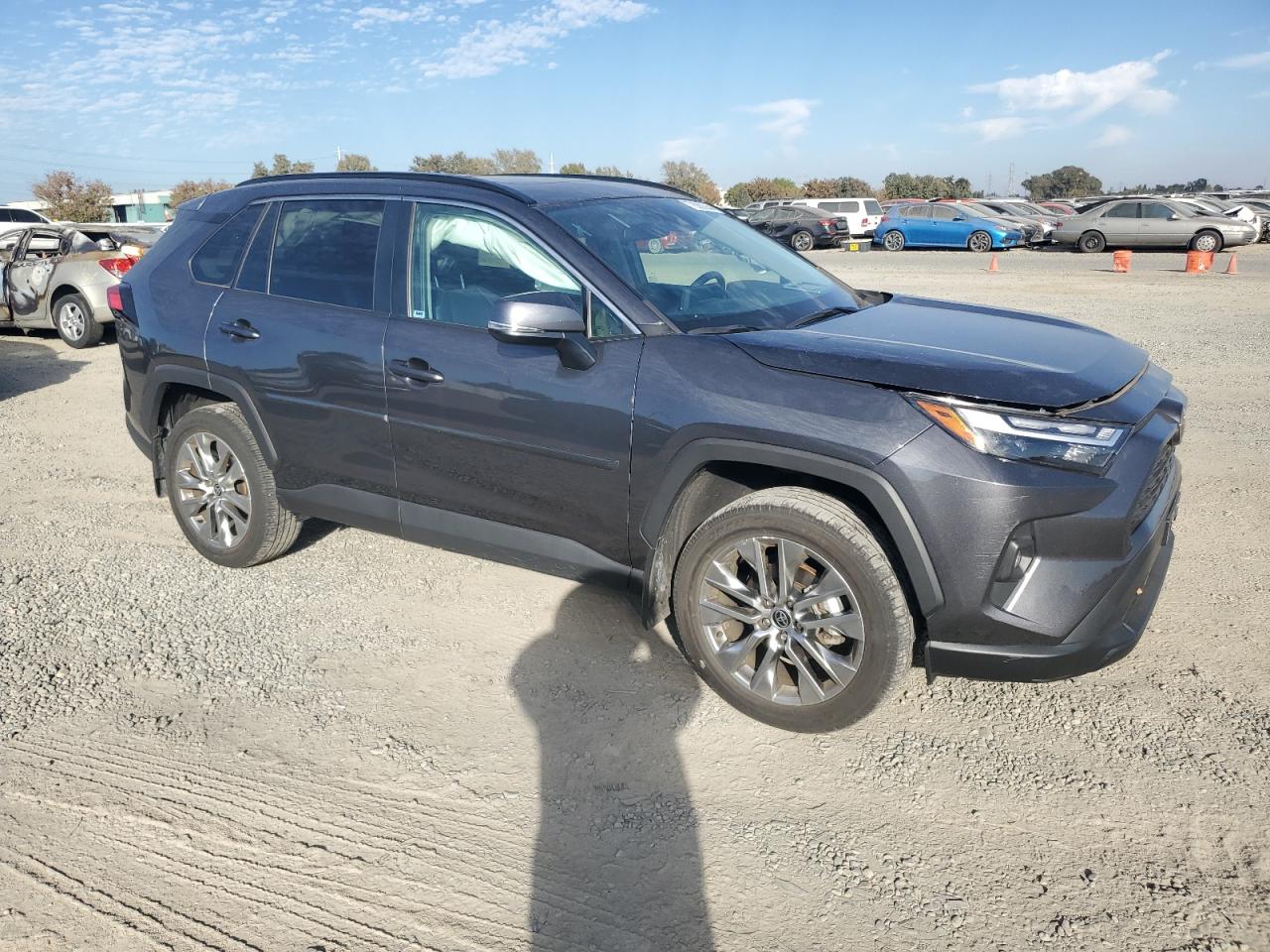 2022 TOYOTA RAV4 XLE PREMIUM VIN:2T3C1RFV7NC205367