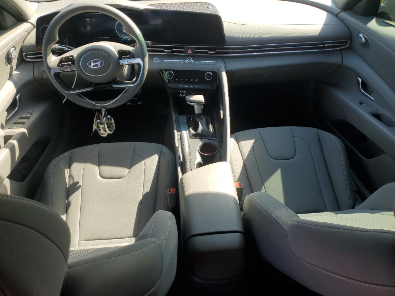 2024 HYUNDAI ELANTRA SEL VIN:KMHLM4DG1RU800422