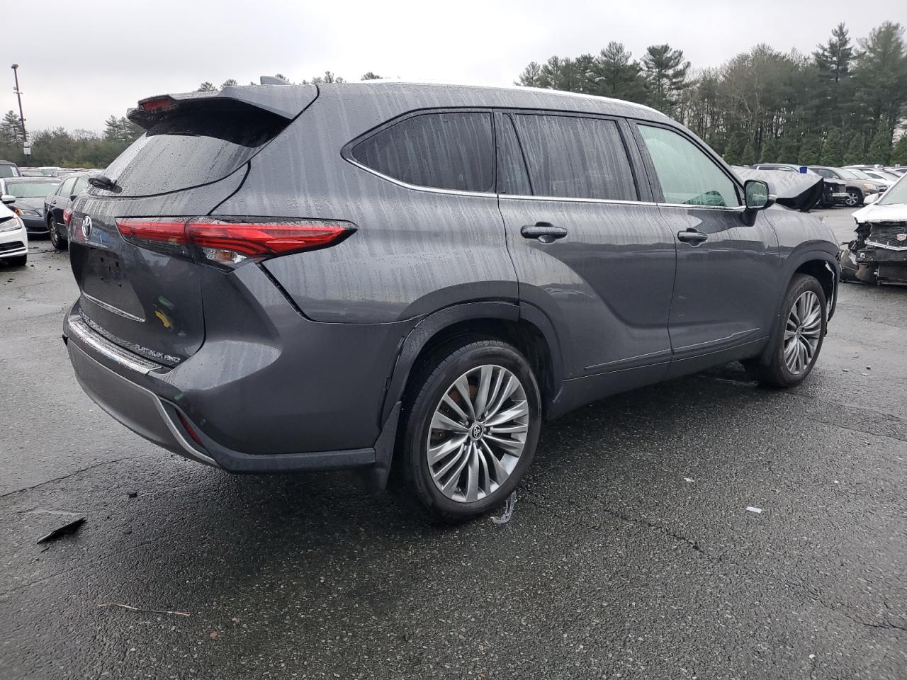 2022 TOYOTA HIGHLANDER PLATINUM VIN:5TDFZRBH5NS166347