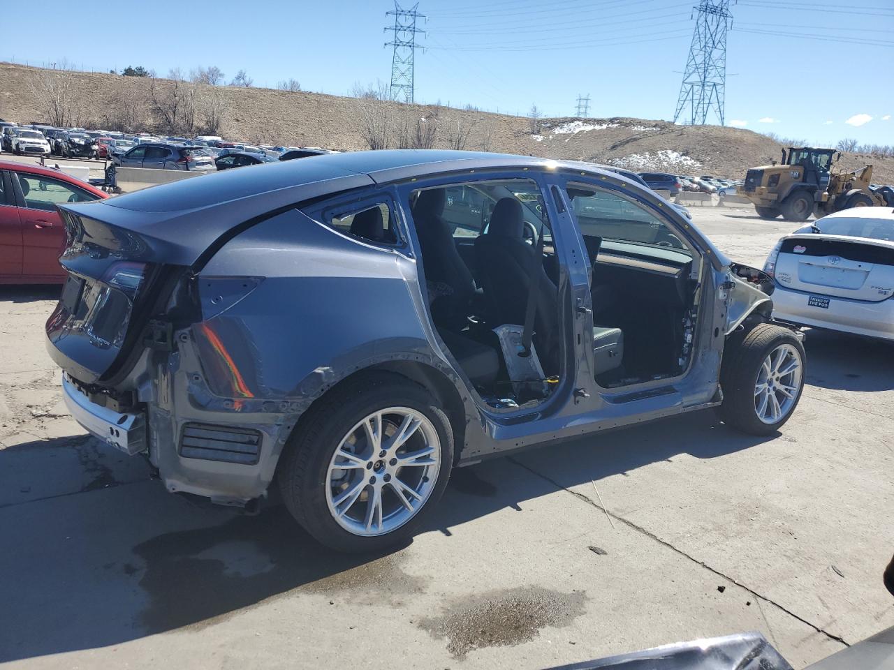 2023 TESLA MODEL Y  VIN:7SAYGDEE5PF851669