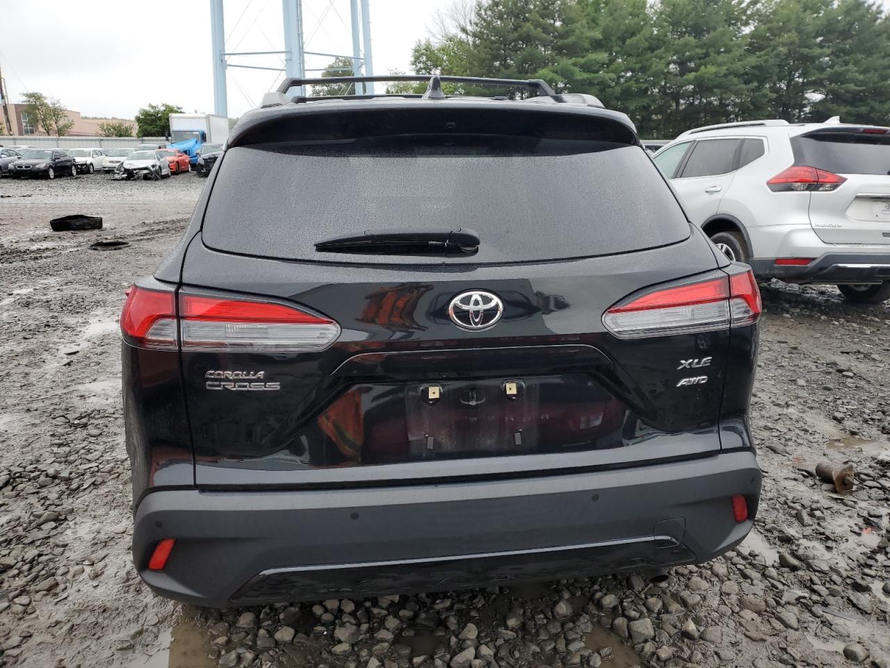 2022 TOYOTA COROLLA CROSS XLE VIN:7MUDAABG8NV041100