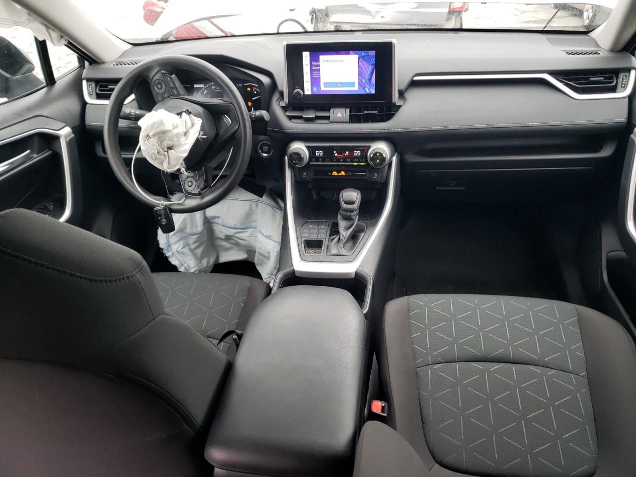 2023 TOYOTA RAV4 XLE VIN:2T3P1RFV5PW364391