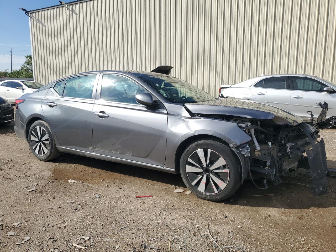 2022 NISSAN ALTIMA SV VIN:1N4BL4DV3NN383297