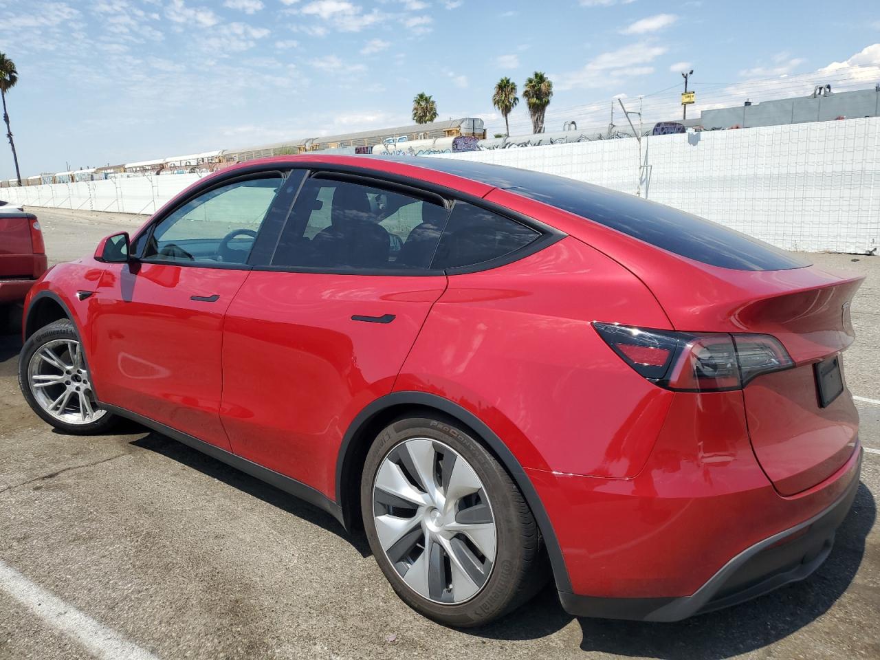 2023 TESLA MODEL Y  VIN:7SAYGDEE7PF628310