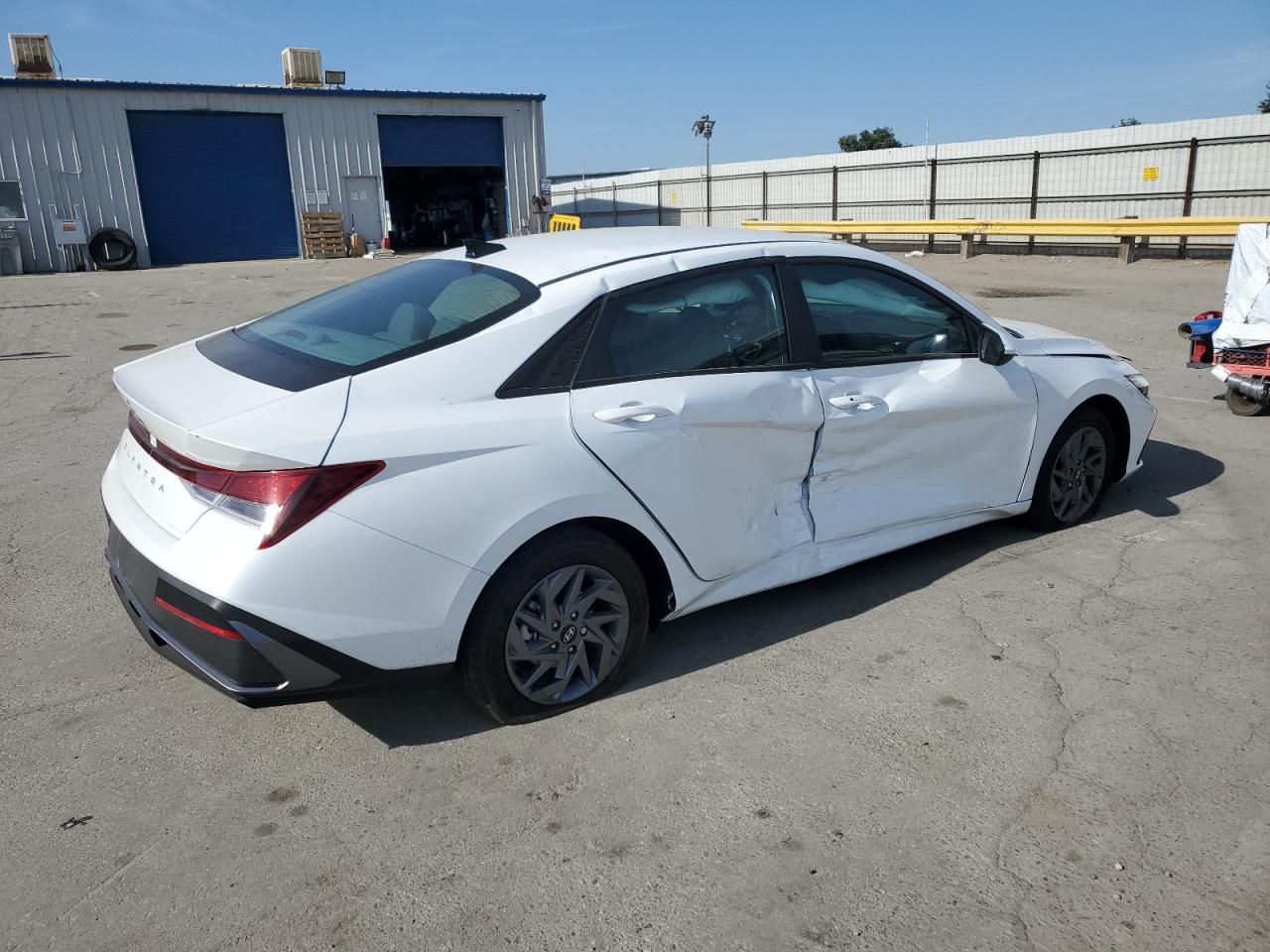 2024 HYUNDAI ELANTRA SEL VIN:KMHLM4DGXRU752127