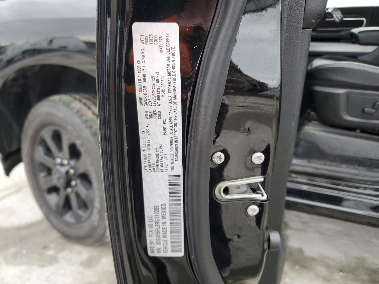 2024 RAM 2500 LARAMIE VIN:3C6UR5FL9RG117209