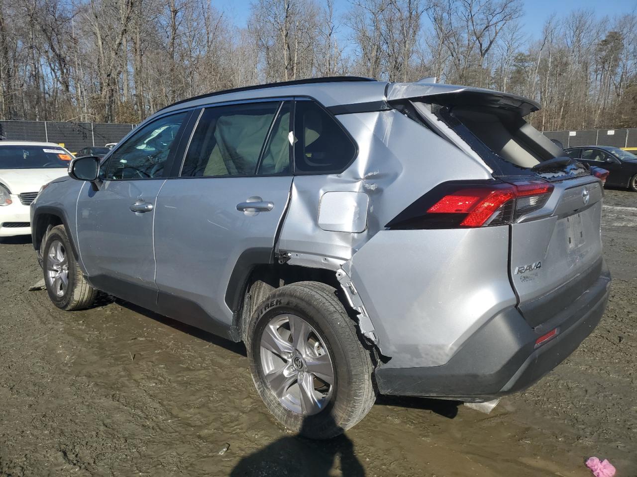2024 TOYOTA RAV4 XLE VIN:2T3P1RFV4RC464731