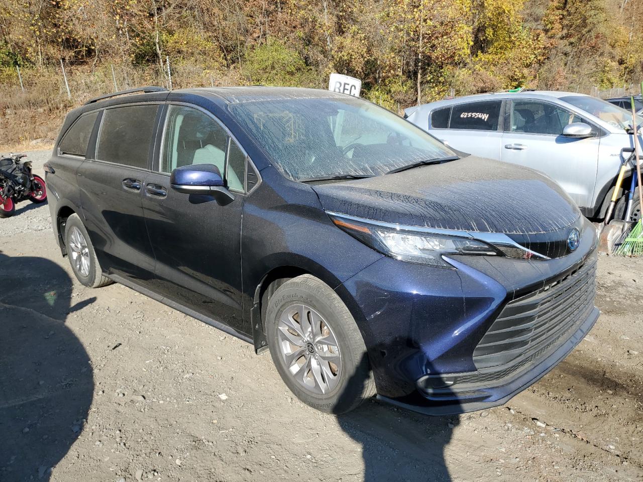 2022 TOYOTA SIENNA LE VIN:5TDKSKFC4NS066796
