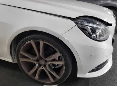 2016 Mercedes-Benz E 220 VIN: