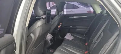 2015 Ford Mondeo VIN: