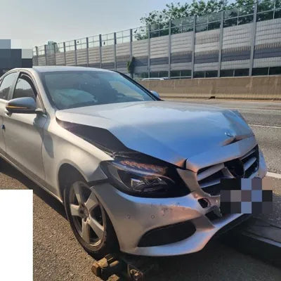 2017 Mercedes-Benz C 200 VIN: