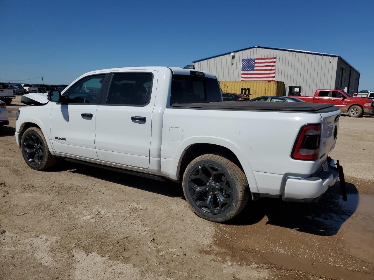 2024 RAM 1500 LIMITED VIN:1C6SRFHT3RN194353