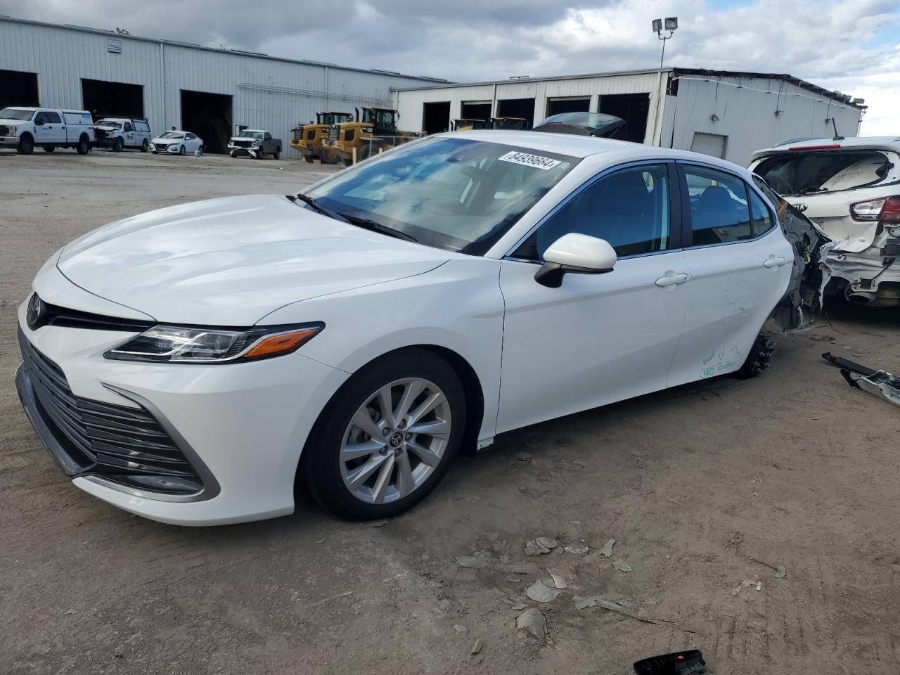 2022 TOYOTA CAMRY LE VIN:4T1C11AK2NU676235