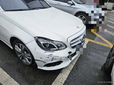 2015 Mercedes-Benz E 220 VIN: