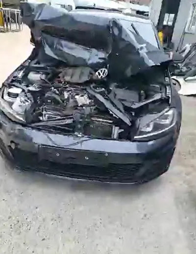 2016 Volkswagen Golf WVWZZZAUZGW160048 VIN:WVWZZZAUZGW160048