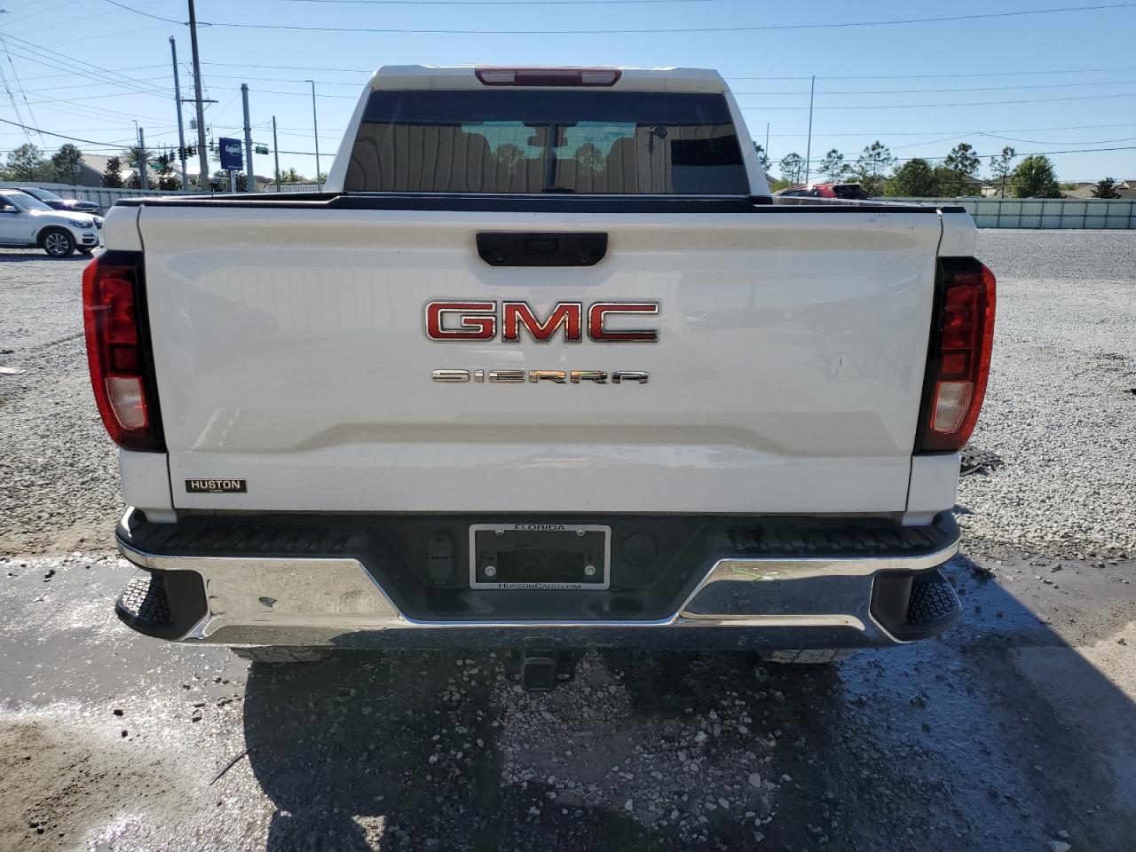 2022 GMC SIERRA K1500 VIN:1GTUUAED8NZ553442