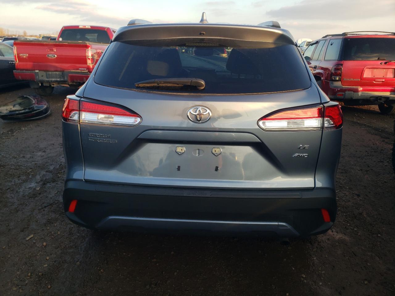 2024 TOYOTA COROLLA CROSS LE VIN:7MUBAABG8RV082842