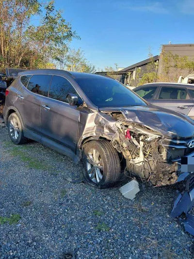 2016 Hyundai Santa FE VIN: