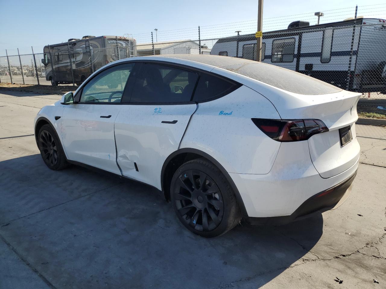 2023 TESLA MODEL Y  VIN:7SAYGAEE9PF835117