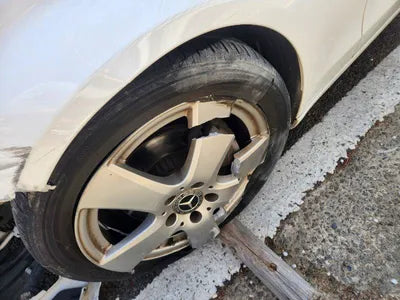 2017 Mercedes-Benz C 200 VIN: