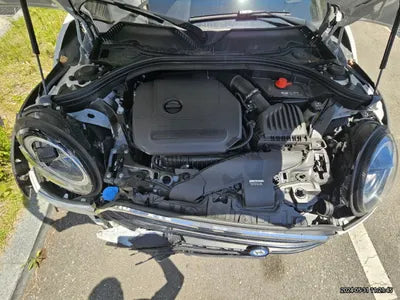 2023 MINI Clubman VIN: