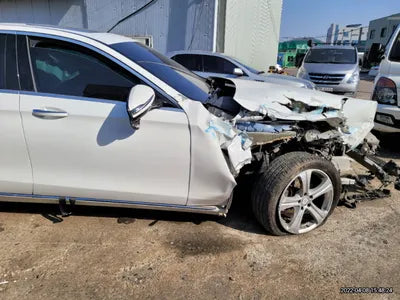 2016 Mercedes-Benz E 220 VIN: