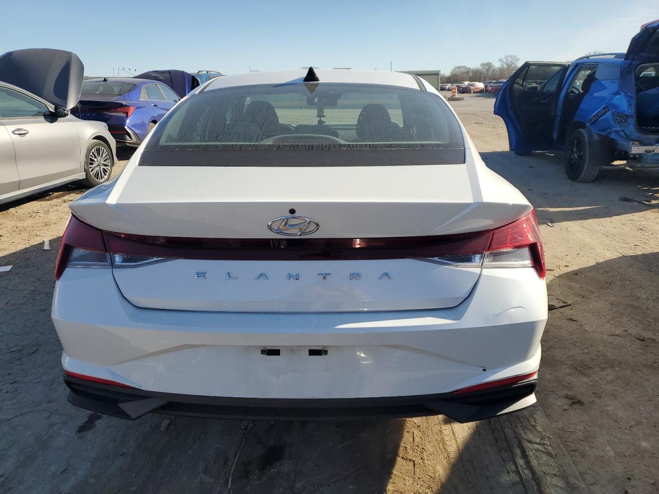 2022 HYUNDAI ELANTRA SEL VIN:5NPLM4AG7NH067127